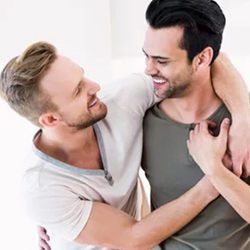 GayCouple3_thumb.jpg